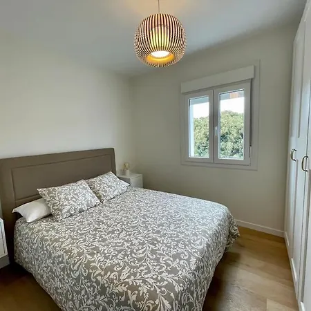 Apartman Precioso Y Acogedor Apto. En Noia. Recien Renovado